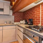 111 Val D'azun - 6 Voyageurs *